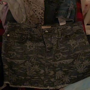 Roxy skirt